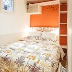 Apartment A L'ombre Des Pins, Neuf, Elegant, Parking Gratuit, Netflix, Au Calme A 100m De L'ocean Les Sables-dʼOlonne