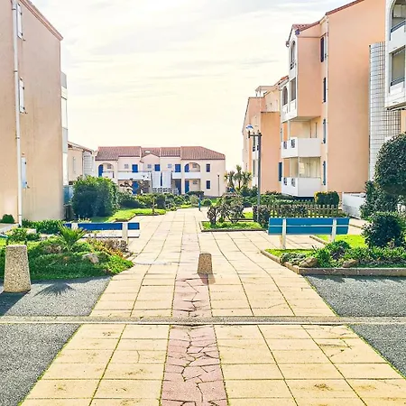 A L'ombre Des Pins, Neuf, élégant, Parking Gratuit, Netflix, Au Calme à 100m De L'océan