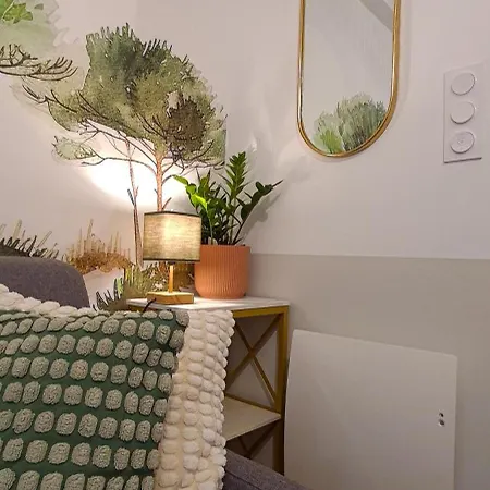 A L'ombre Des Pins, Neuf, Elegant, Parking Gratuit, Netflix, Au Calme A 100m De L'ocean Appartement Les Sables-dʼOlonne
