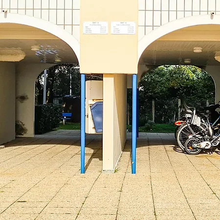 A L'ombre Des Pins, Neuf, Elegant, Parking Gratuit, Netflix, Au Calme A 100m De L'ocean Appartement Les Sables-dʼOlonne