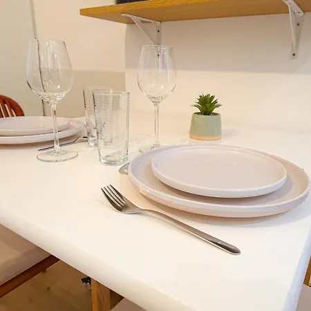 A L'ombre Des Pins, Neuf, élégant, Parking Gratuit, Netflix, Au Calme à 100m De L'océan * Les Sables-dʼOlonne