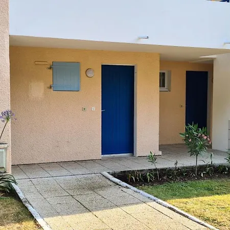 A L'ombre Des Pins, Neuf, Elegant, Parking Gratuit, Netflix, Au Calme A 100m De L'ocean Apartamento *