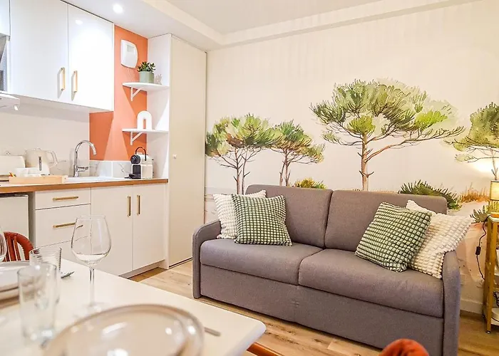 Appartamento A L'ombre Des Pins, Neuf, élégant, Parking Gratuit, Netflix, Au Calme à 100m De L'océan